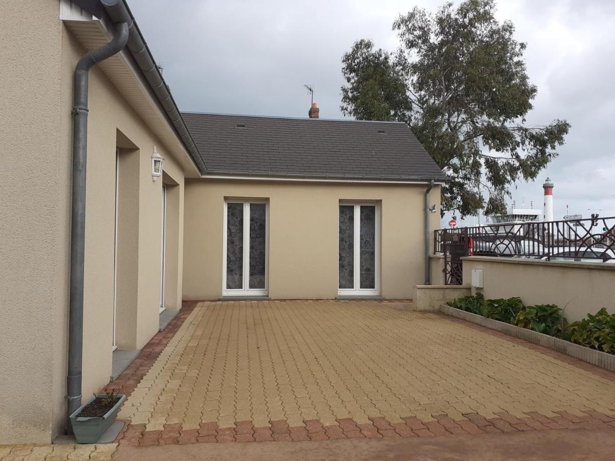 Ouistreham Villa Buitenkant foto